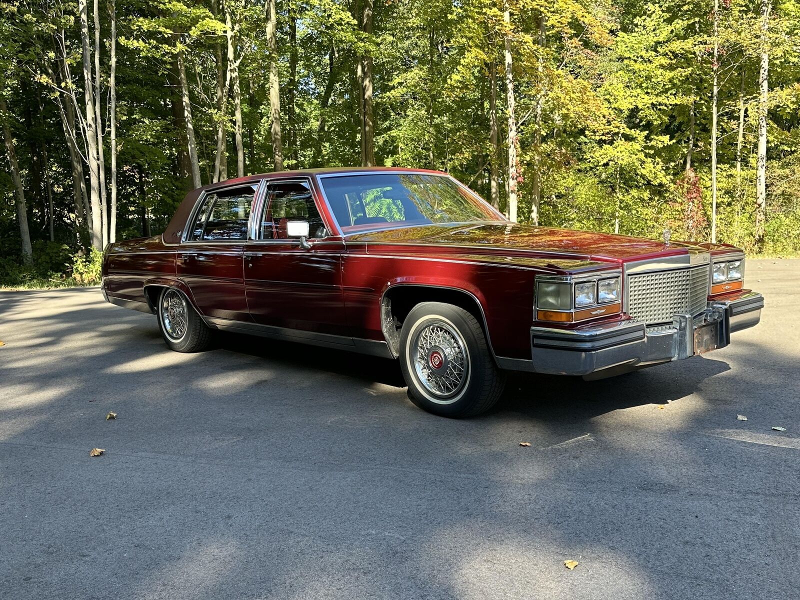 Cadillac-Brougham-1987-4