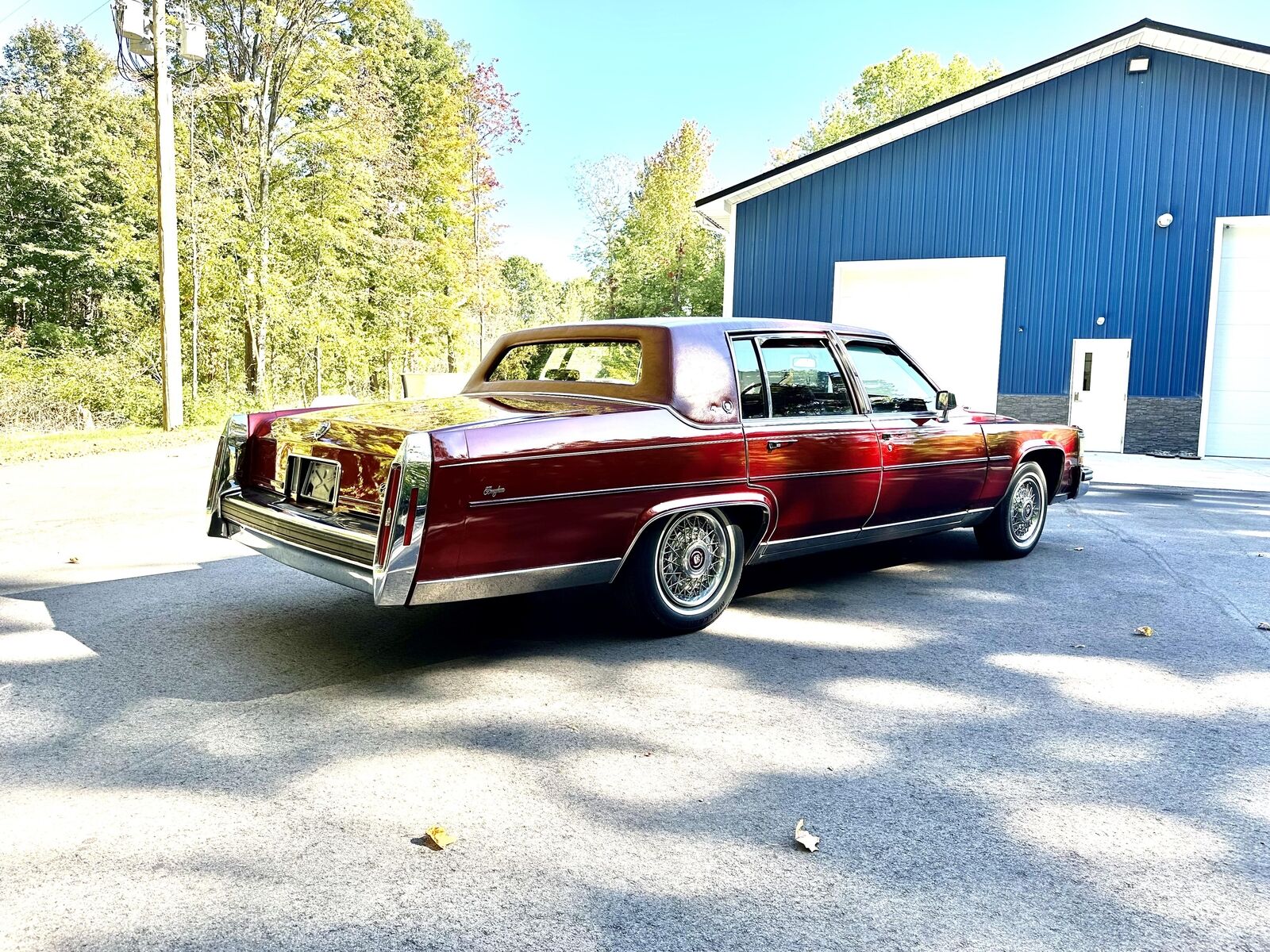 Cadillac-Brougham-1987-8