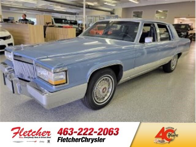 Cadillac Brougham  1990