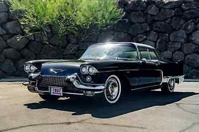 Cadillac-Brougham-Berline-1957-1