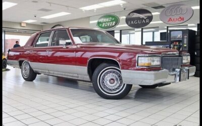 Cadillac Brougham Berline 1990 à vendre