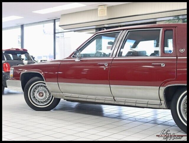 Cadillac-Brougham-Berline-1990-5