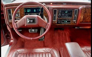 Cadillac-Brougham-Berline-1990-9