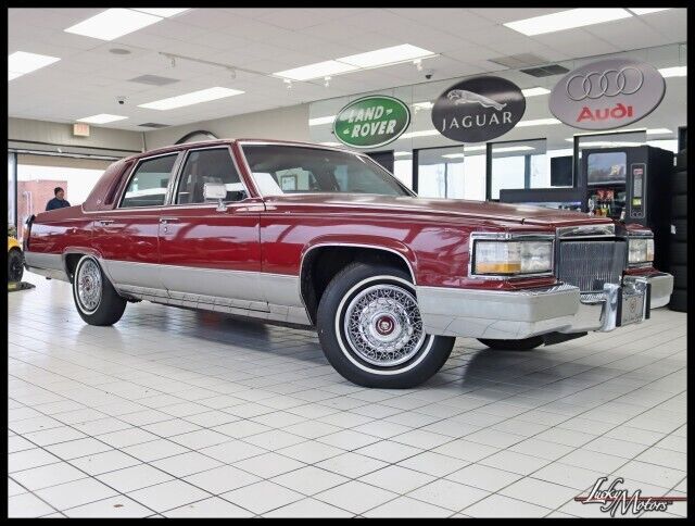 Cadillac Brougham Berline 1990 à vendre