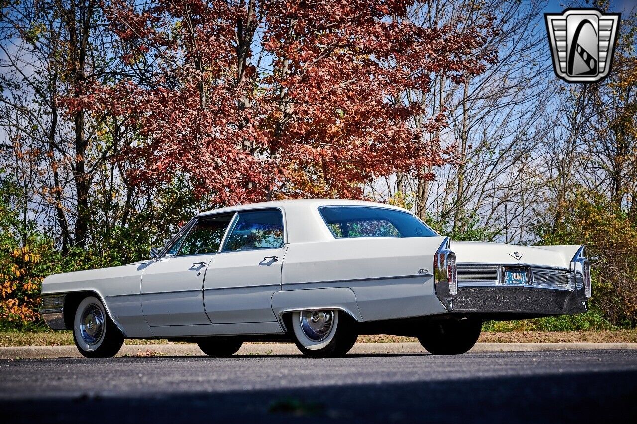 Cadillac-Calais-1965-4