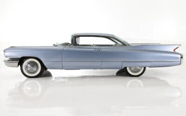 Cadillac-Coupe-DeVille-Coupe-1960-6