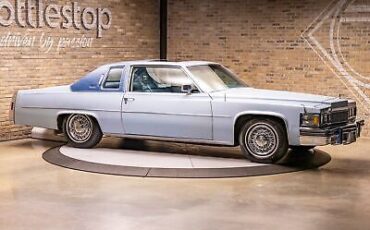 Cadillac-Coupe-DeVille-Coupe-1978-5