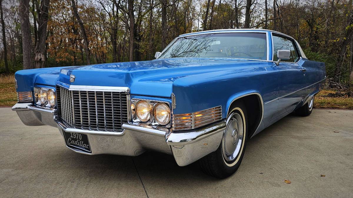 Cadillac-Coupe-de-ville-1970-9