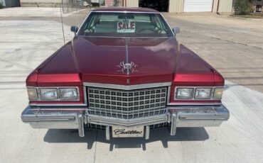 Cadillac-Coupe-deville-1976-17