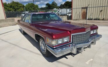 Cadillac-Coupe-deville-1976