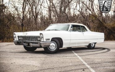 Cadillac-DeVille-1967-2