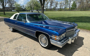 Cadillac-DeVille-1974-10