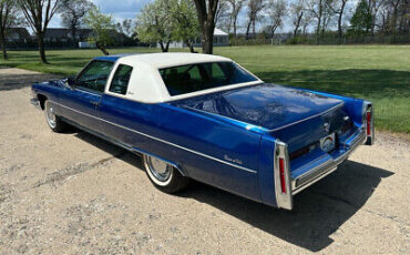 Cadillac-DeVille-1974-4