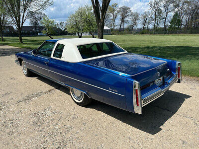 Cadillac-DeVille-1974-4