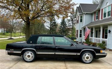 Cadillac-DeVille-1992-11