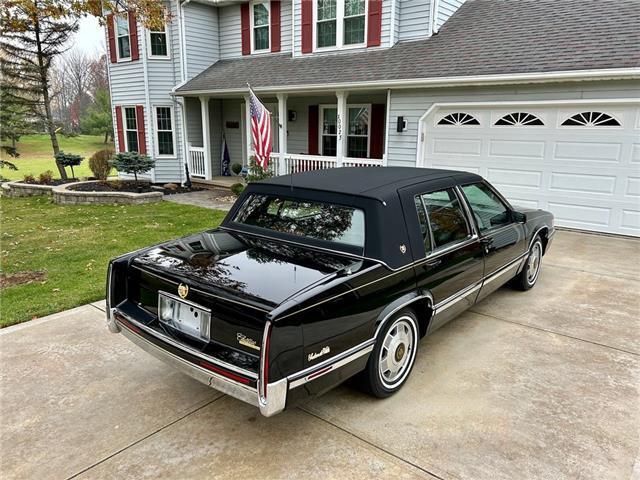 Cadillac-DeVille-1992-9