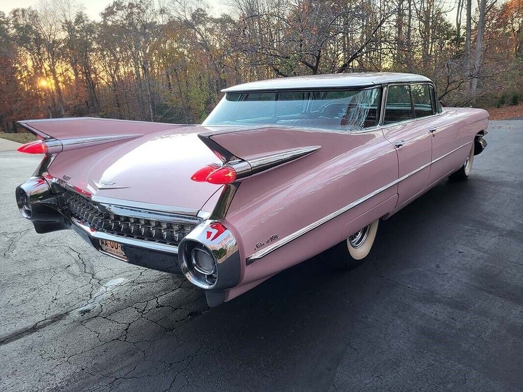 Cadillac-DeVille-Berline-1959-6