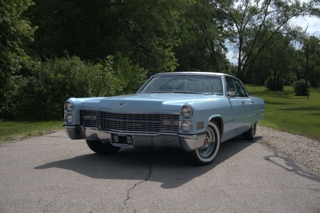 Cadillac DeVille Berline 1966 à vendre