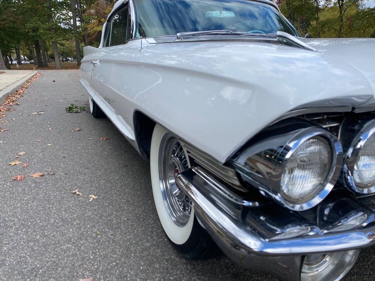 Cadillac-DeVille-Cabriolet-1961-16