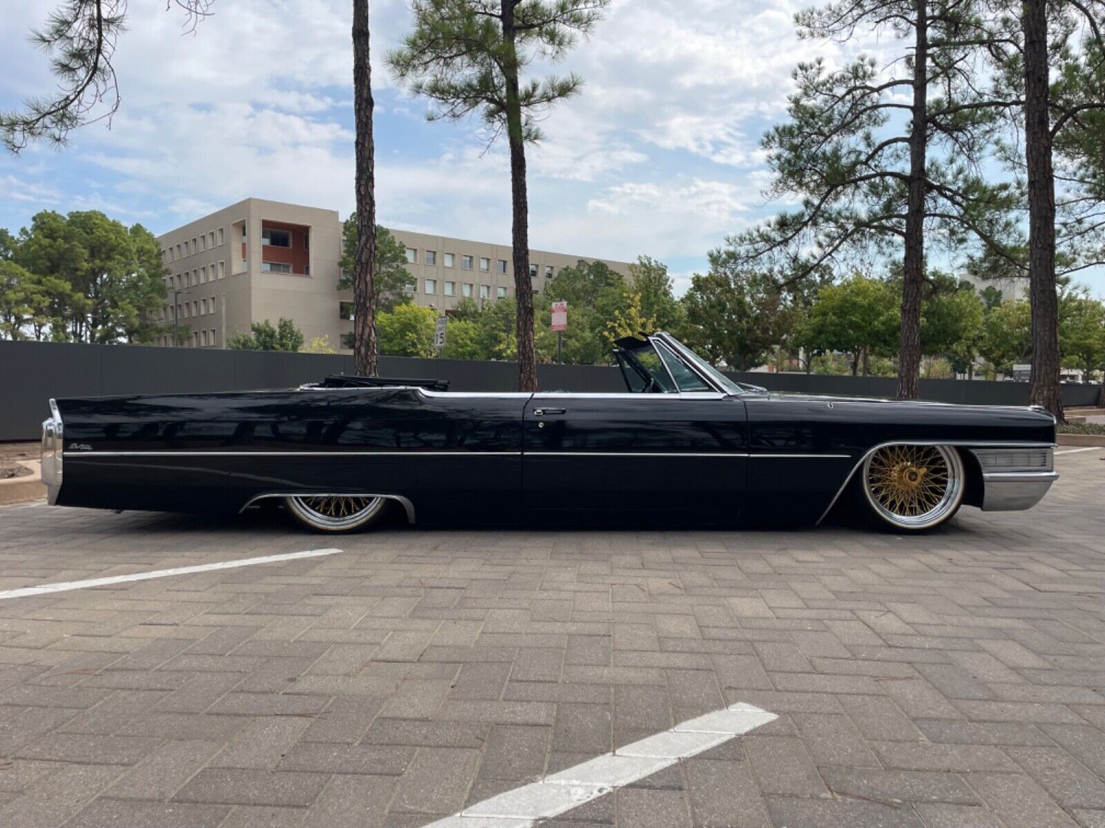 Cadillac-DeVille-Cabriolet-1965-15