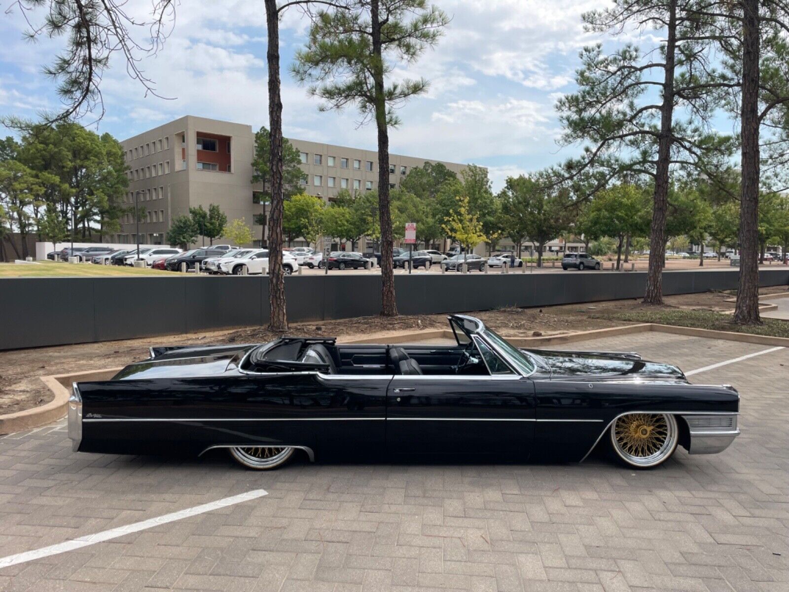 Cadillac-DeVille-Cabriolet-1965-17