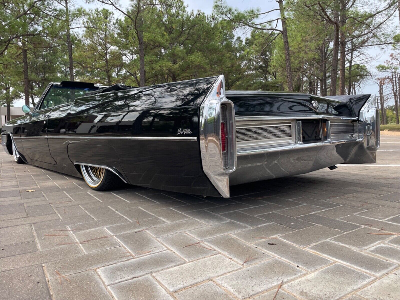 Cadillac-DeVille-Cabriolet-1965-21