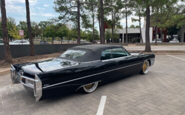 Cadillac-DeVille-Cabriolet-1965-3