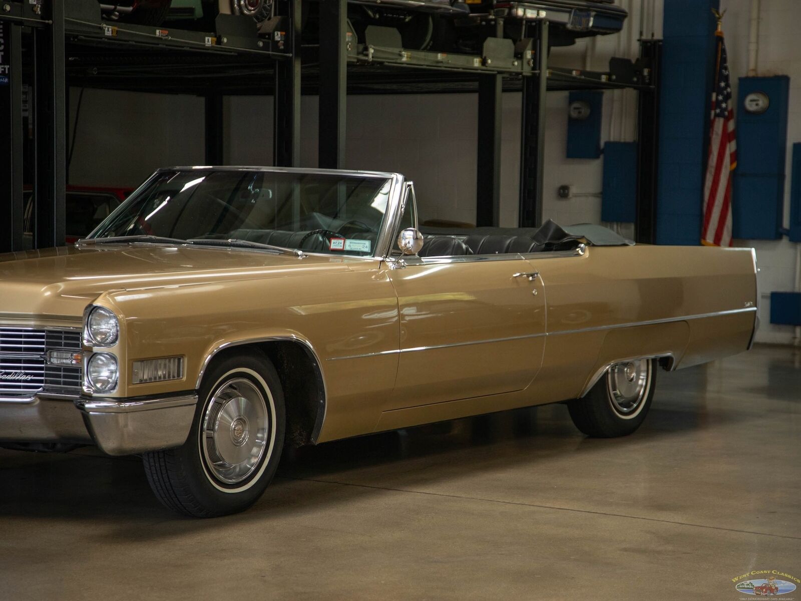 Cadillac-DeVille-Cabriolet-1966-8