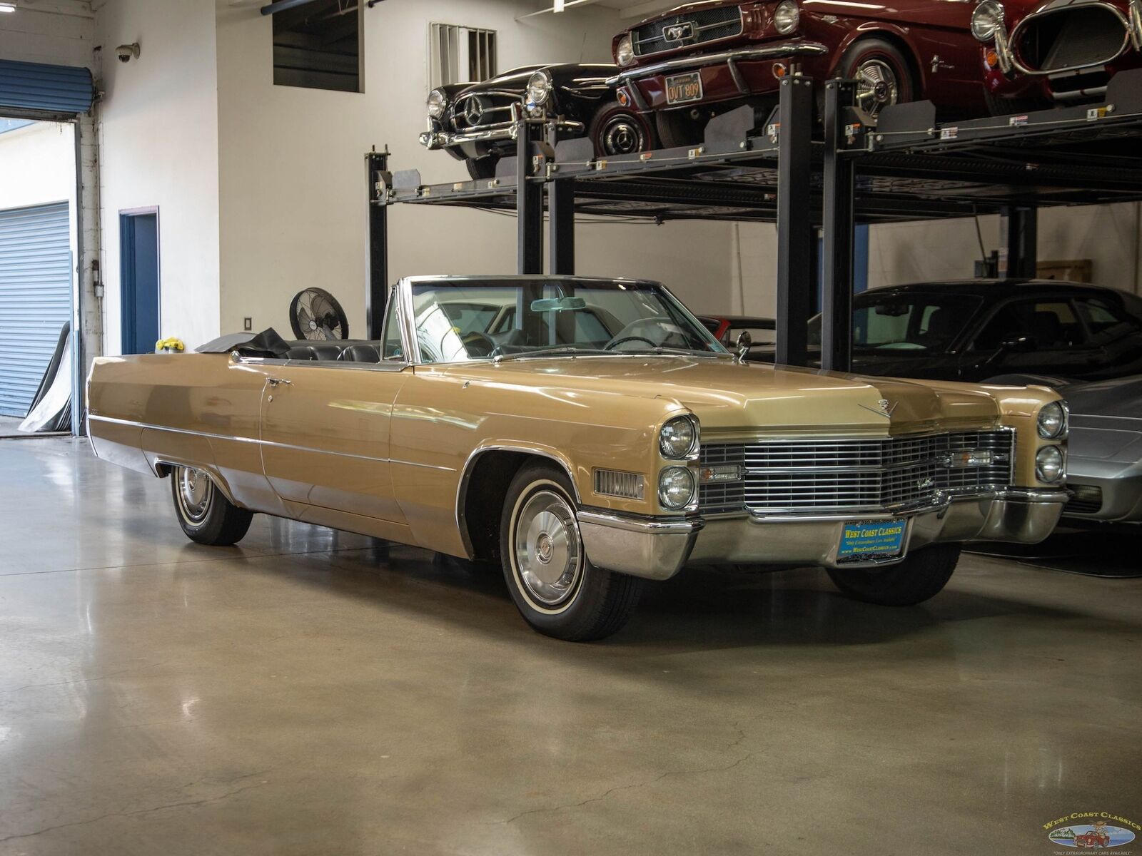 Cadillac-DeVille-Cabriolet-1966-9