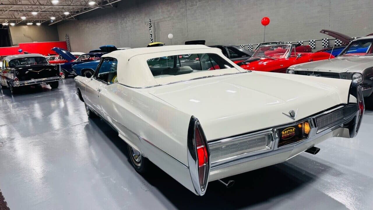 Cadillac-DeVille-Cabriolet-1967-25