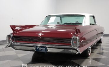 Cadillac-DeVille-Coupe-1962-11