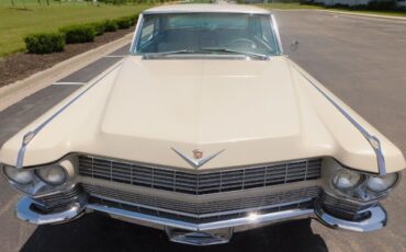 Cadillac-DeVille-Coupe-1964-10