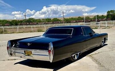 Cadillac-DeVille-Coupe-1968-9