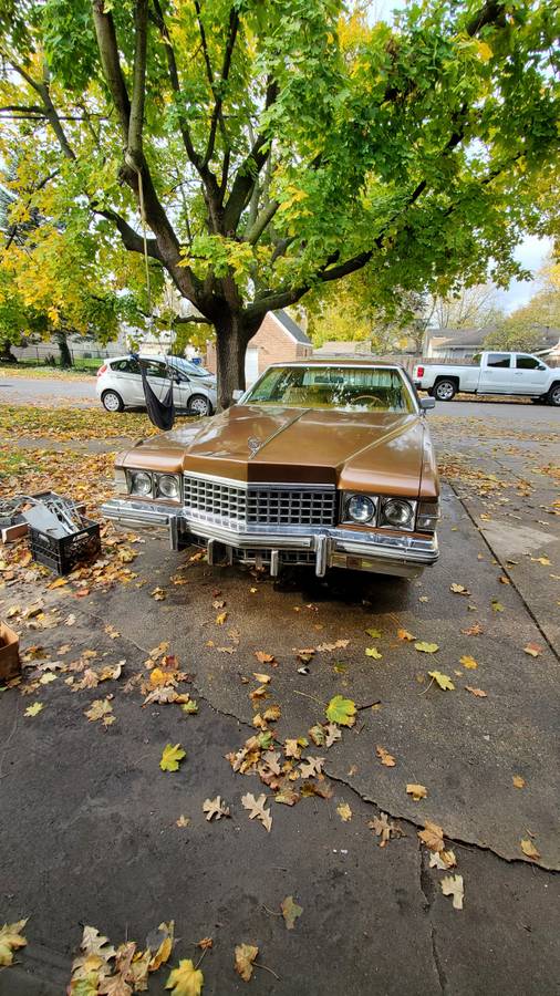 Cadillac-Deville-1974-4