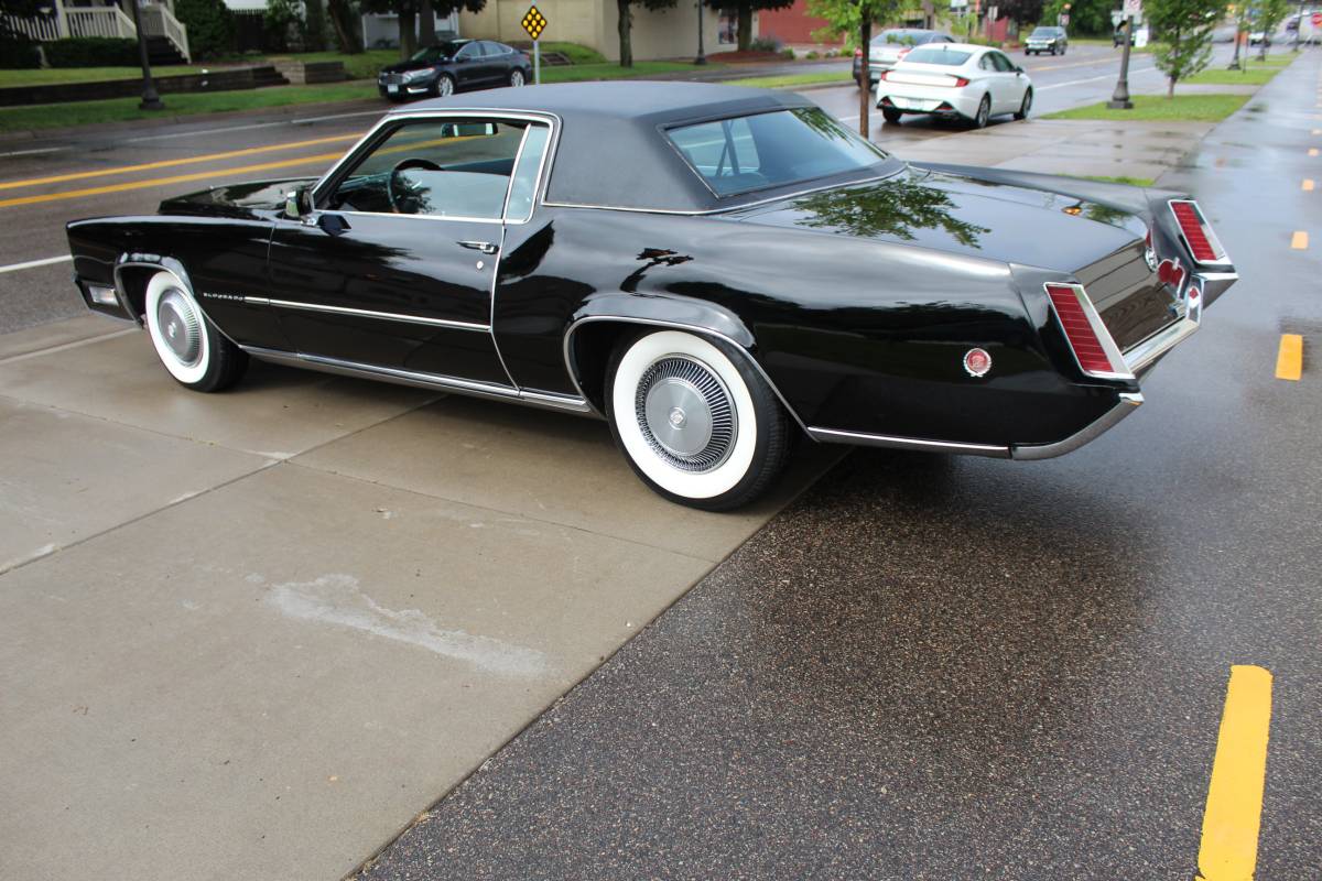 Cadillac-Eldorado-1969-5