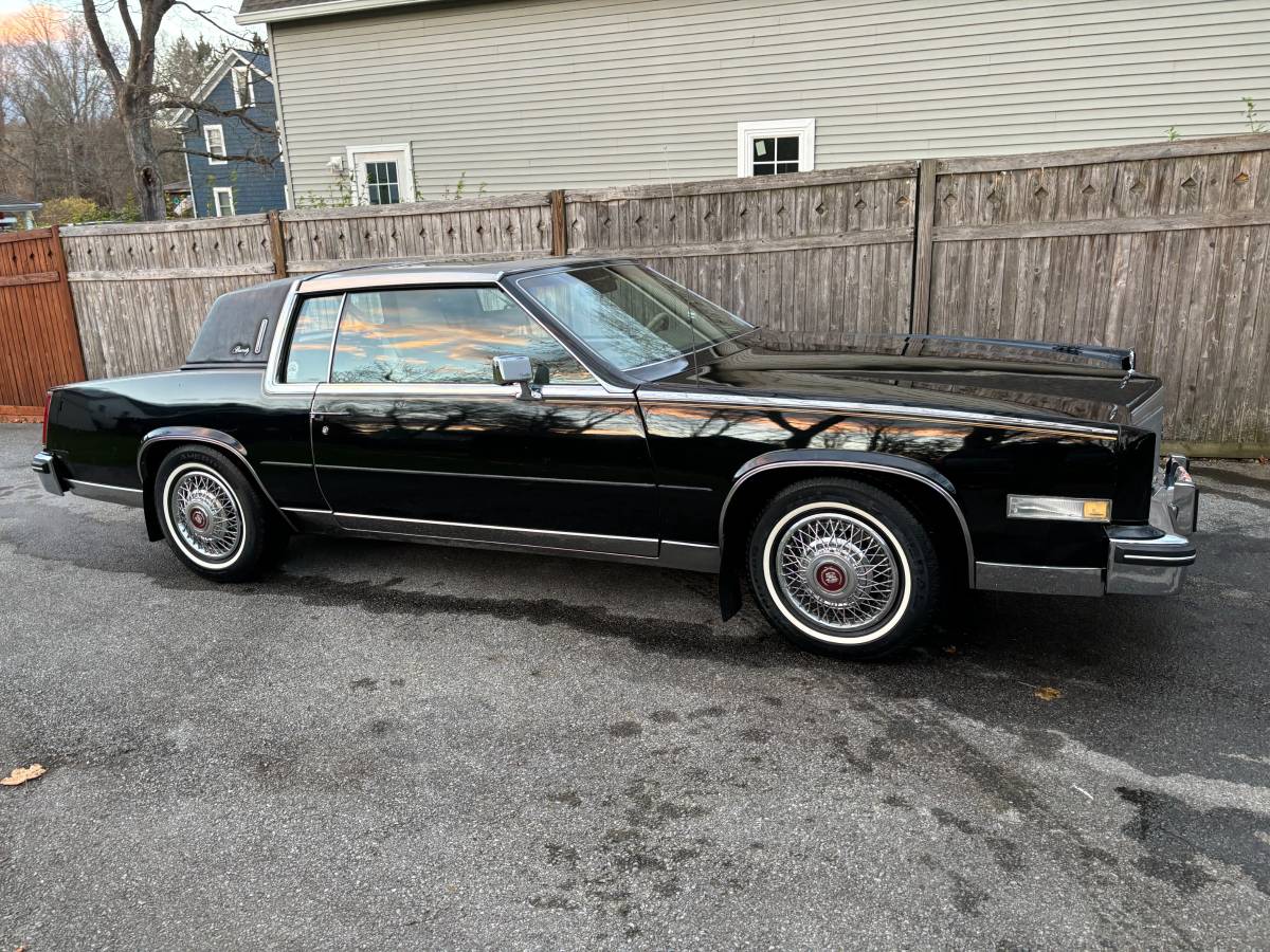 Cadillac-Eldorado-1985-1