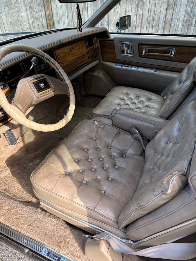 Cadillac-Eldorado-1985-9