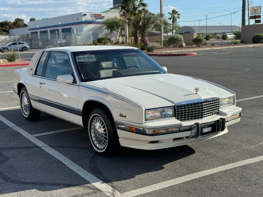 Cadillac-Eldorado-1990-10