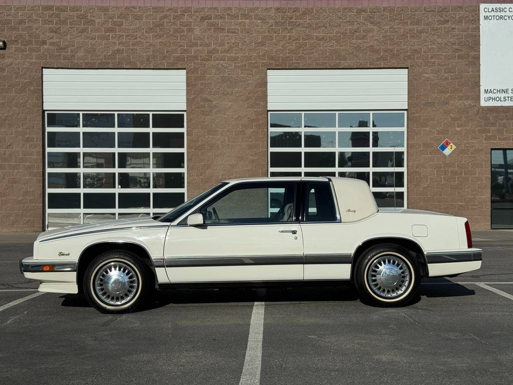 Cadillac-Eldorado-1990-2