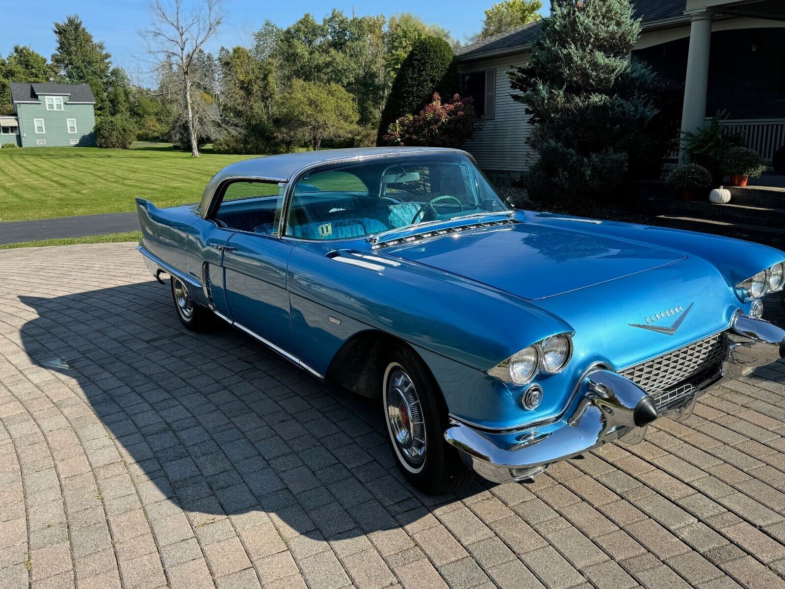 Cadillac-Eldorado-Berline-1957-7