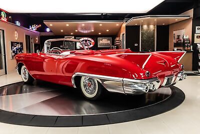 Cadillac-Eldorado-Cabriolet-1957-17