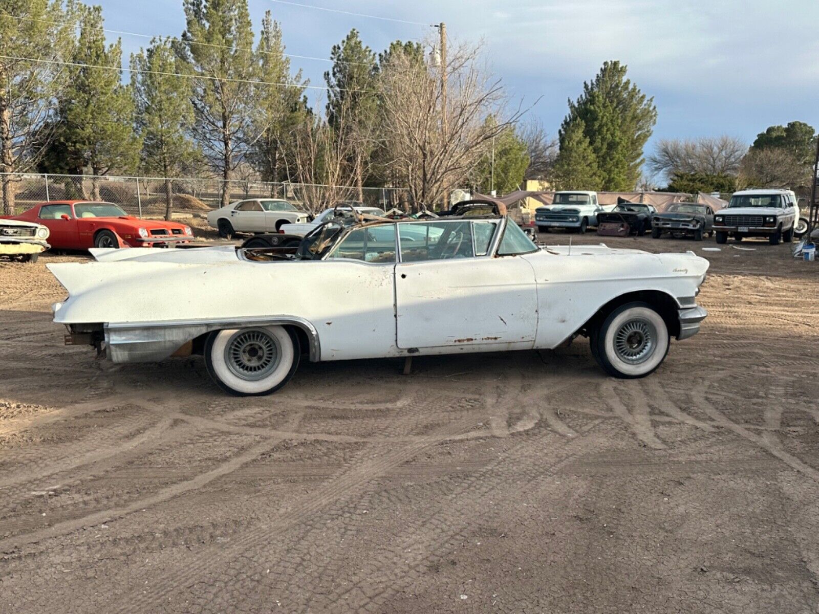 Cadillac-Eldorado-Cabriolet-1957-2