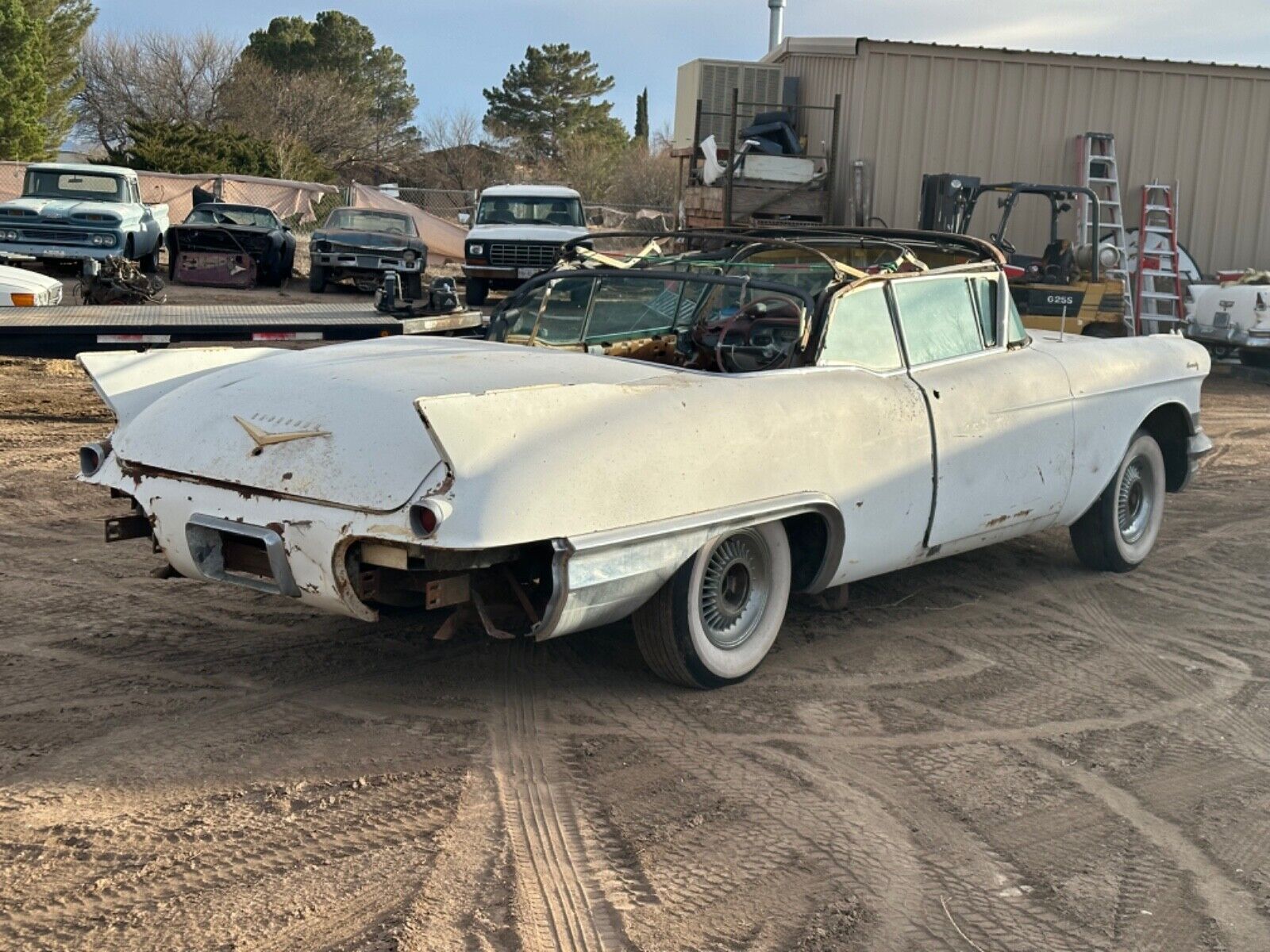 Cadillac-Eldorado-Cabriolet-1957-3