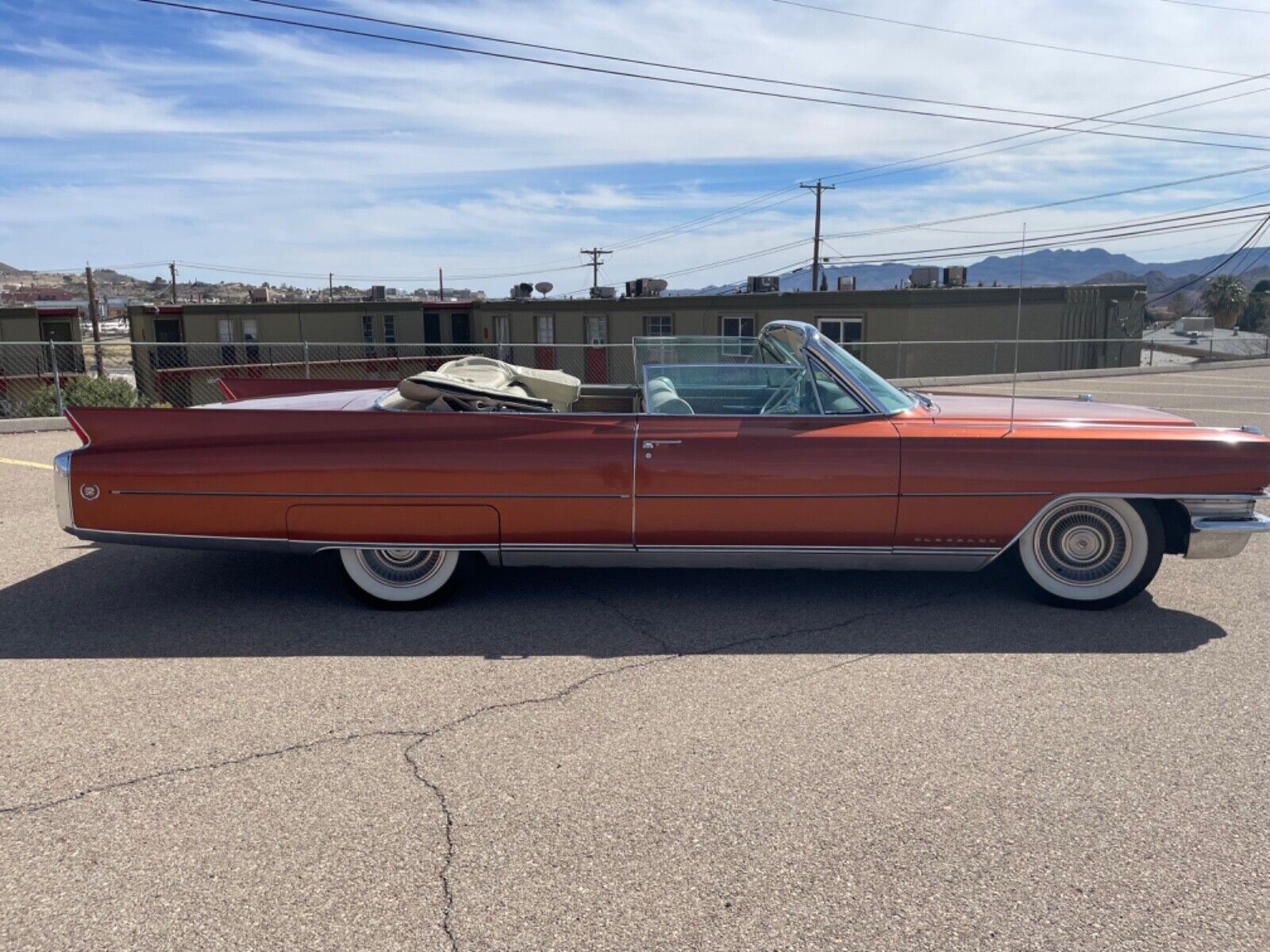 Cadillac-Eldorado-Cabriolet-1963-4