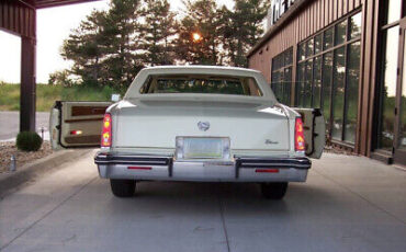 Cadillac-Eldorado-Coupe-1981-8