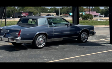 Cadillac-Eldorado-Coupe-1983-1