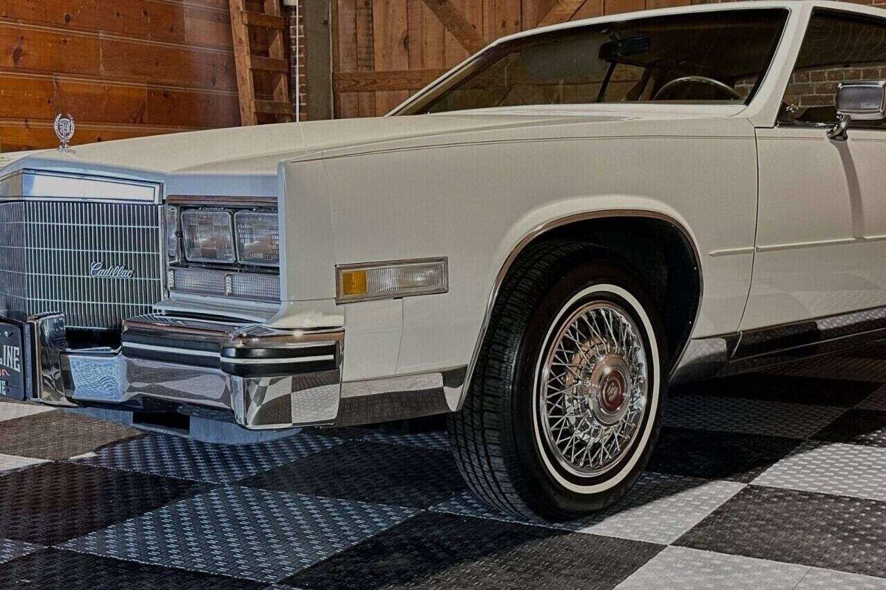 Cadillac-Eldorado-Coupe-1984-2