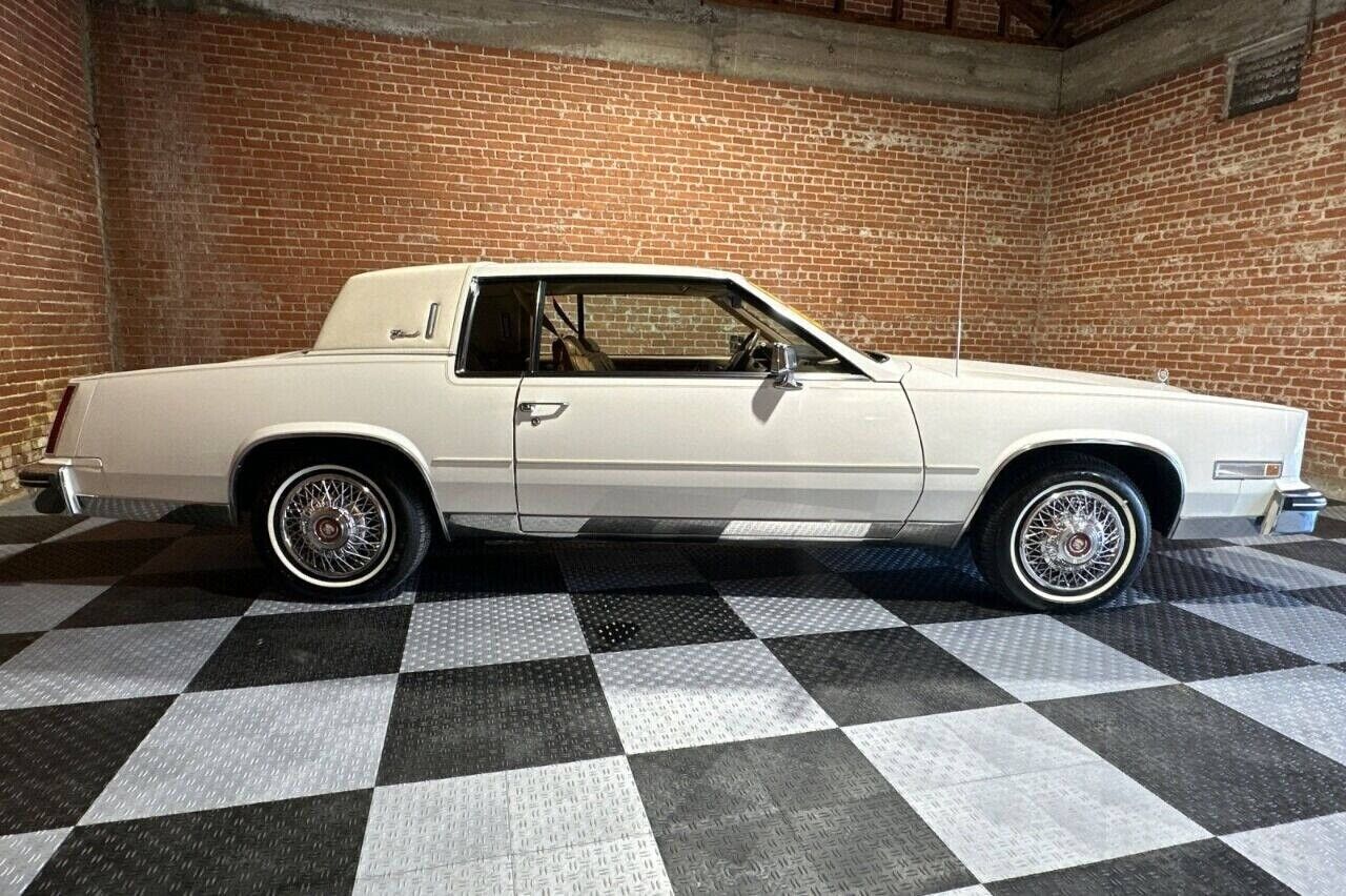 Cadillac-Eldorado-Coupe-1984-9