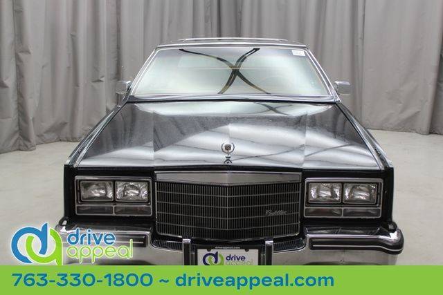 Cadillac-Eldorado-base-1983-4