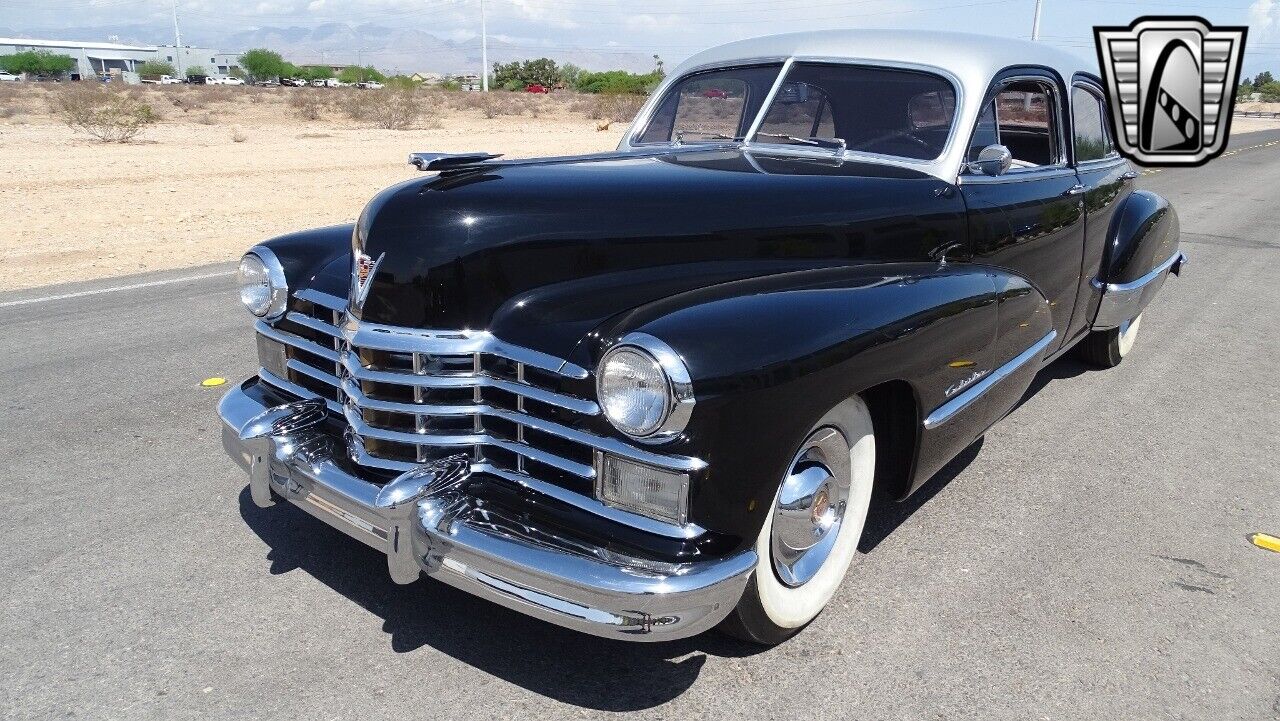 Cadillac-Fleetwood-1947-3